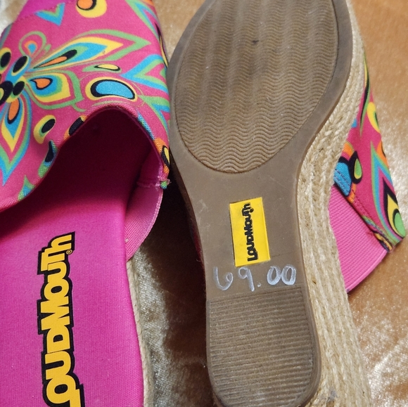 Loudmouth Pink fun summer sandle - Picture 3 of 6